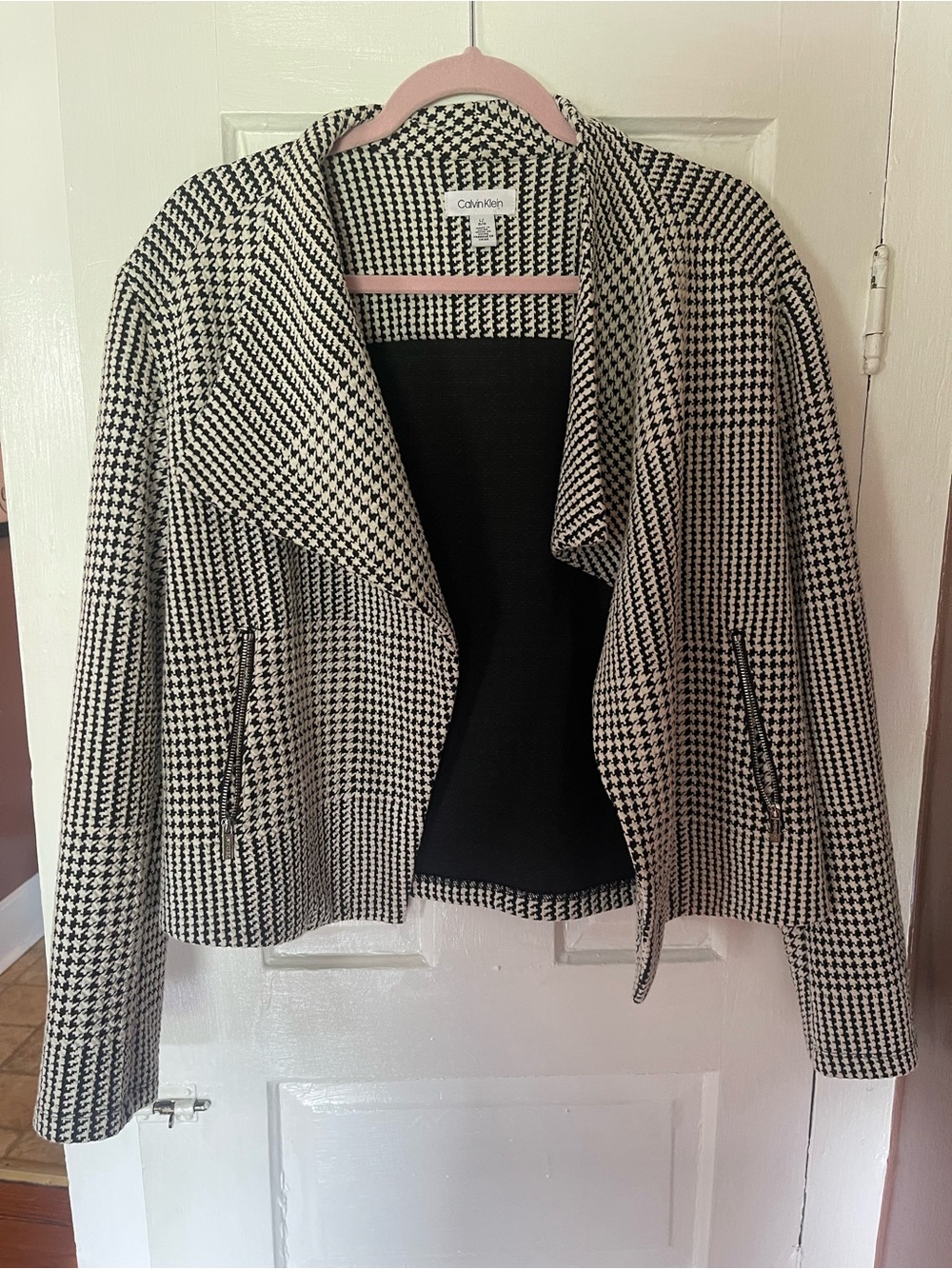 Calvin Klein Black & White Houndstooth Open-Front Blazer